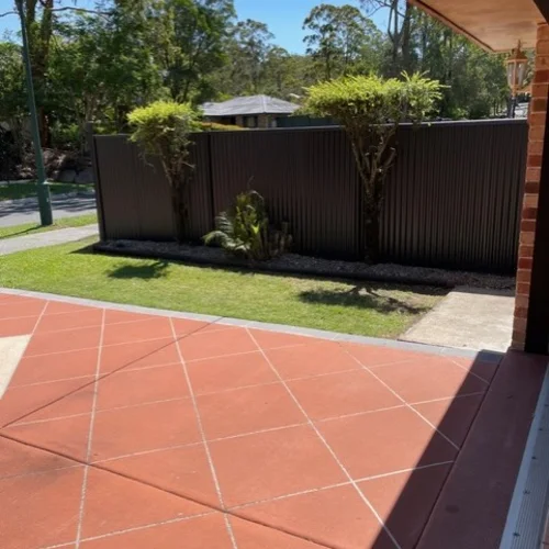 Fence construction