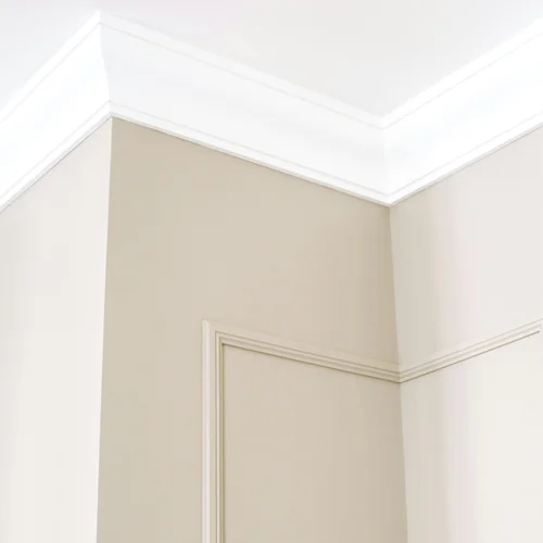 Cornice and architrave installation